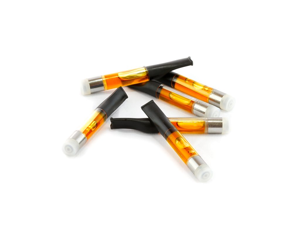 Oil cartridge product photography